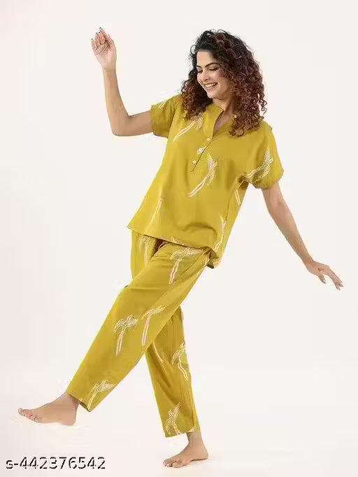 Trendy Fashionable & Desginer Animal Printed cotton Nightsuit For Women & Girls.