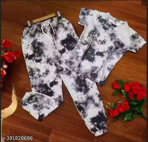 FN Store Tie and Dye Jogger with Baggy T-Shirt trouser with t-shirt for Women